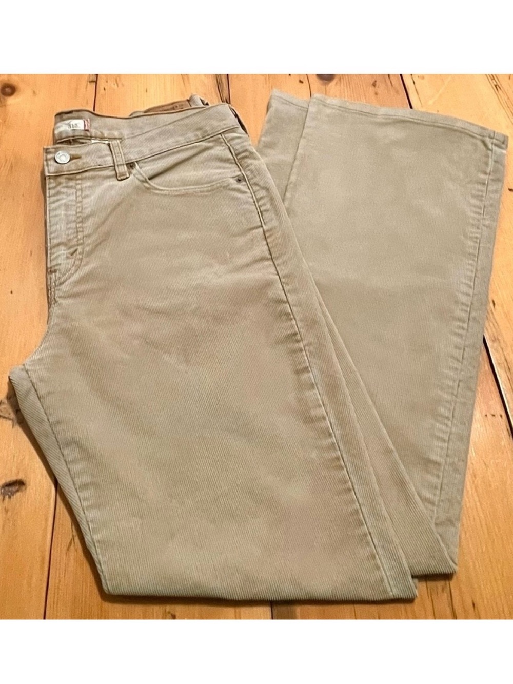 LEVI’S 515 Boot Cut Corduroy Pants
